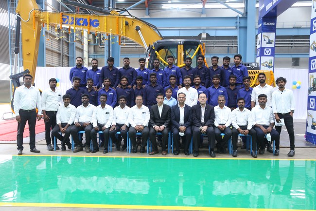 The launch of XCMG India goes into production, and XCMGexcavators are exported globally for the first time.