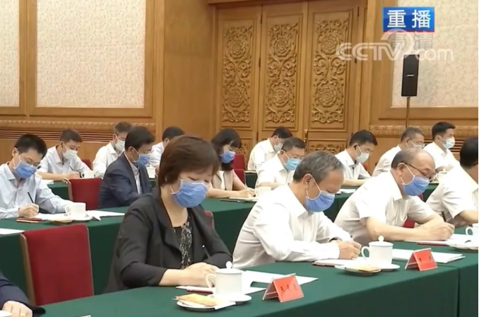 习近平主持召开企业家座谈会，王民受邀出席