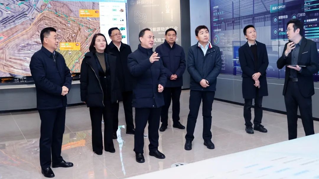 宋乐伟勉励徐工：培育发展新质生产力 竞逐未来产业新赛道