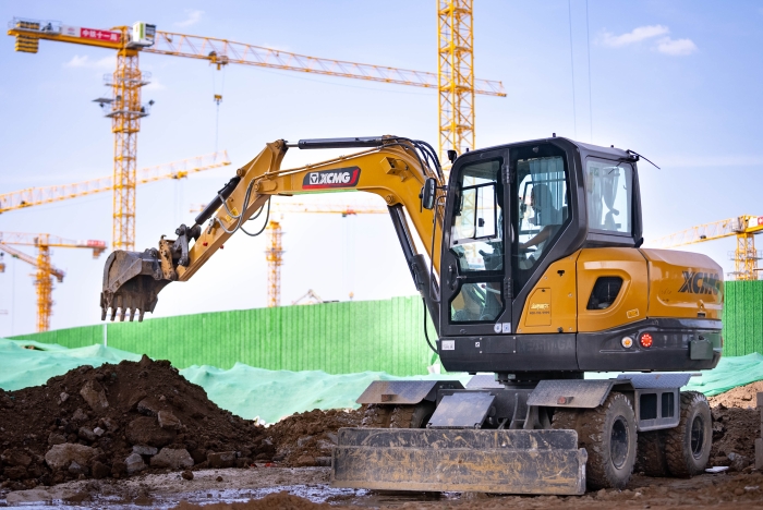 零碳机场！徐工挖机护航超级工程
