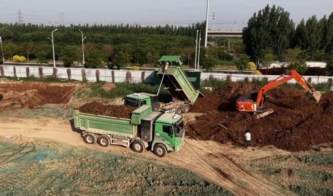 “出了名的皮实”！华北城建物流大客户点赞徐工新能源自卸车