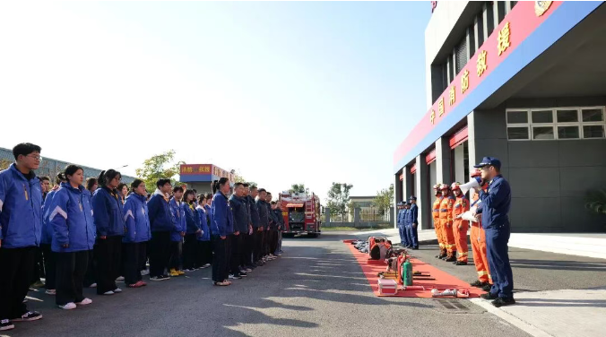 全民消防 生命至上丨消防宣传月，徐工很“上心”