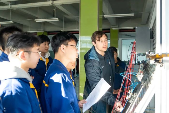 共育国际化技能人才,助力学生实现专业素养与实践能力的双重提升