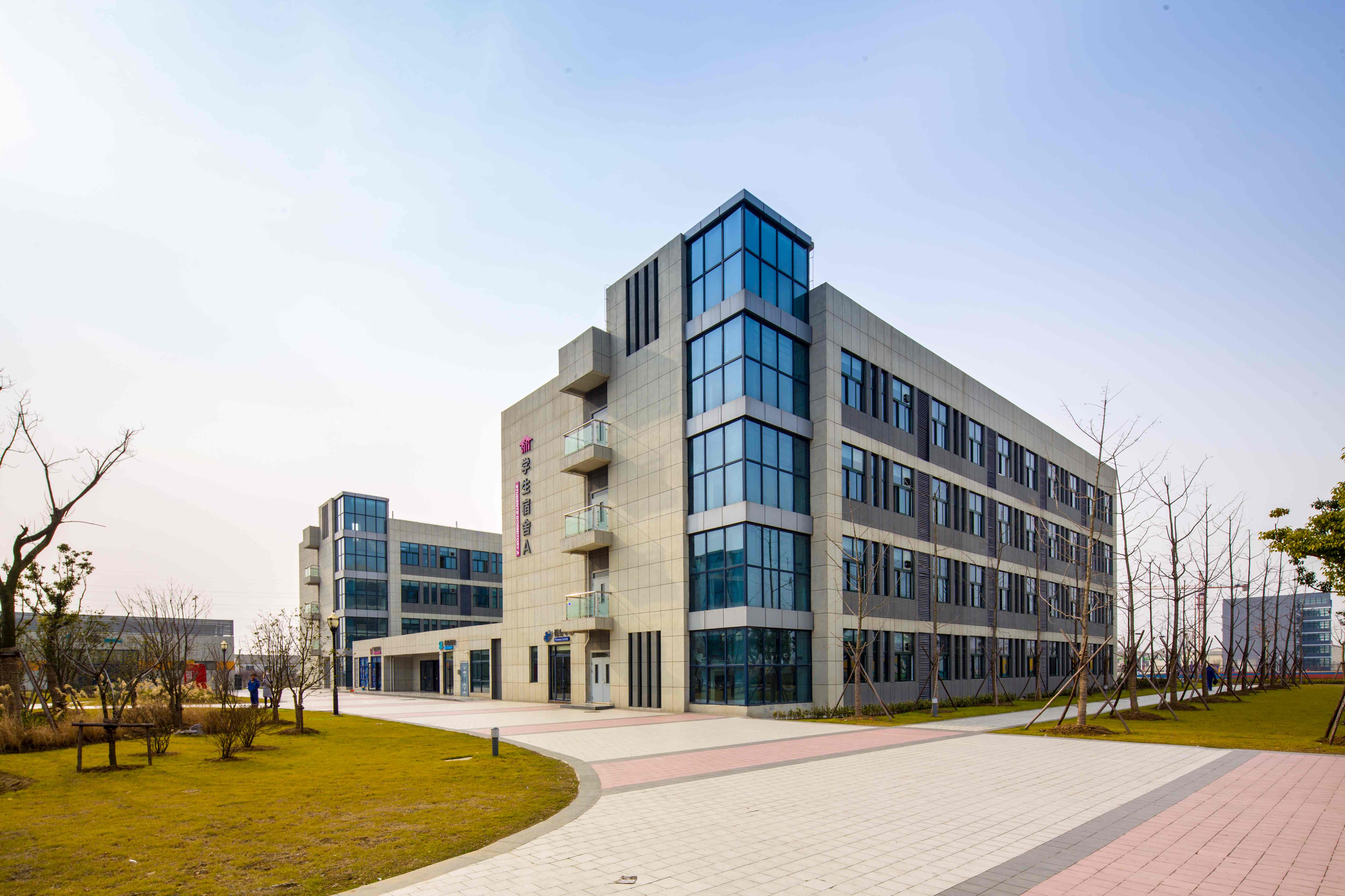 生活设施-宿舍A栋环境